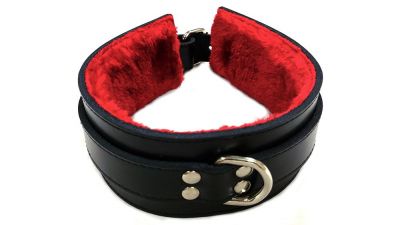 Rouge Leather Collar With Faux Fur Lining