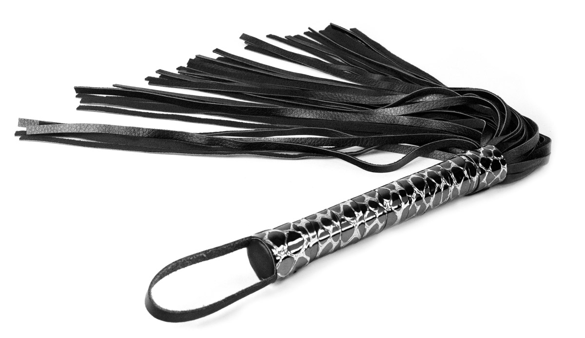 Faux+Leather+Flogger