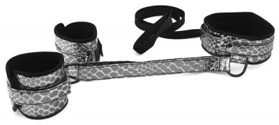Faux Collar To Wrist Restraints