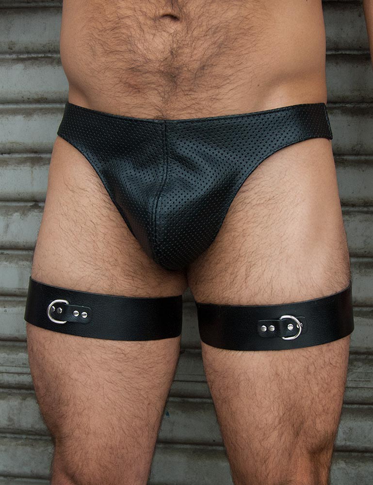 Leather+Bondage+Thigh+Cuffs+%28pair%29