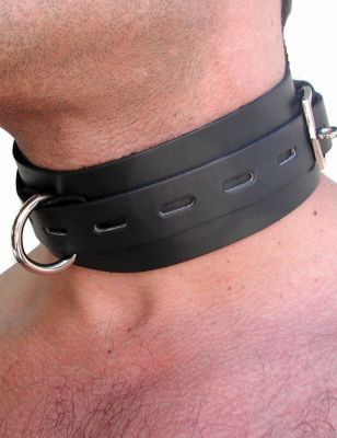 Black Buckling Leather Collar