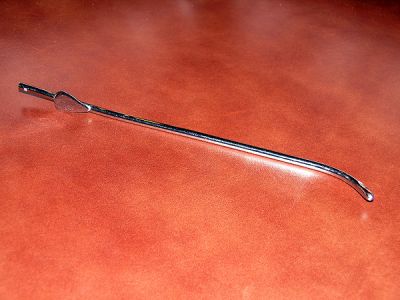 Metal Catheter With Paddle