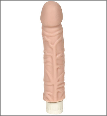Quivering Cock Vibrator With Sleeve
